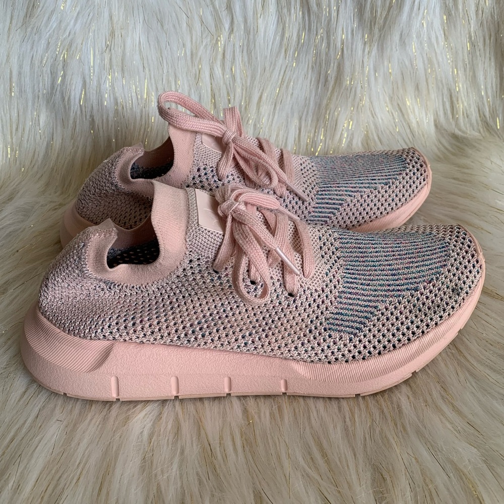 ⚡️ SALE Women’s Adidas Swift Flyknit